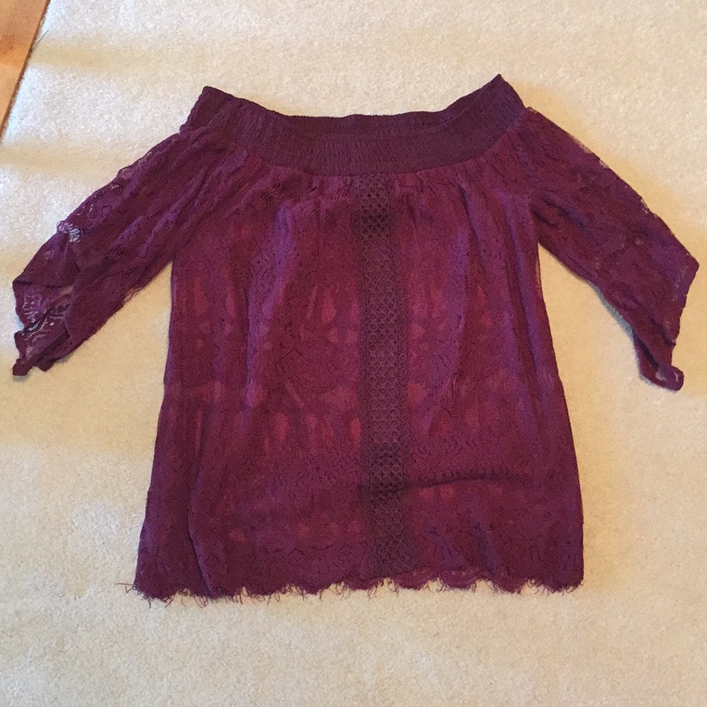 Maroon laced with flared arms Francesca’s shirt